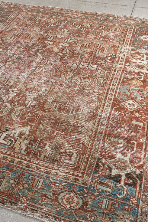 Antique Heriz Area Rug (6' x 7')
